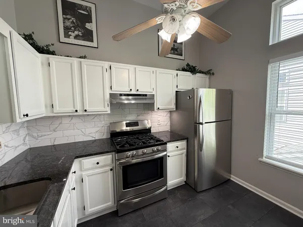 $215,000 | 5809 Hidden Lake Drive, Harrisburg, PA 17111