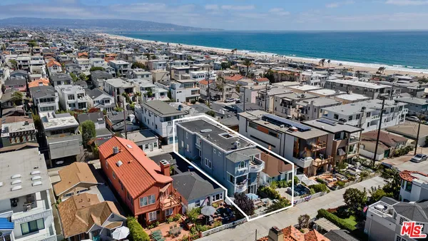 $28,000 | 328 9th Street, Manhattan Beach, CA 90266