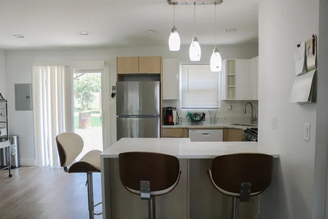 $1,800 | 22407 Strassburg Avenue, Sauk Village, IL 60411