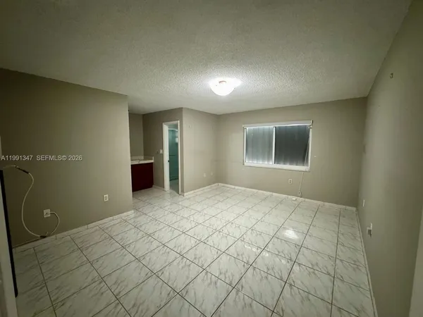 $895,000 | 2505 Southwest 126th Avenue, Miami, FL 33175