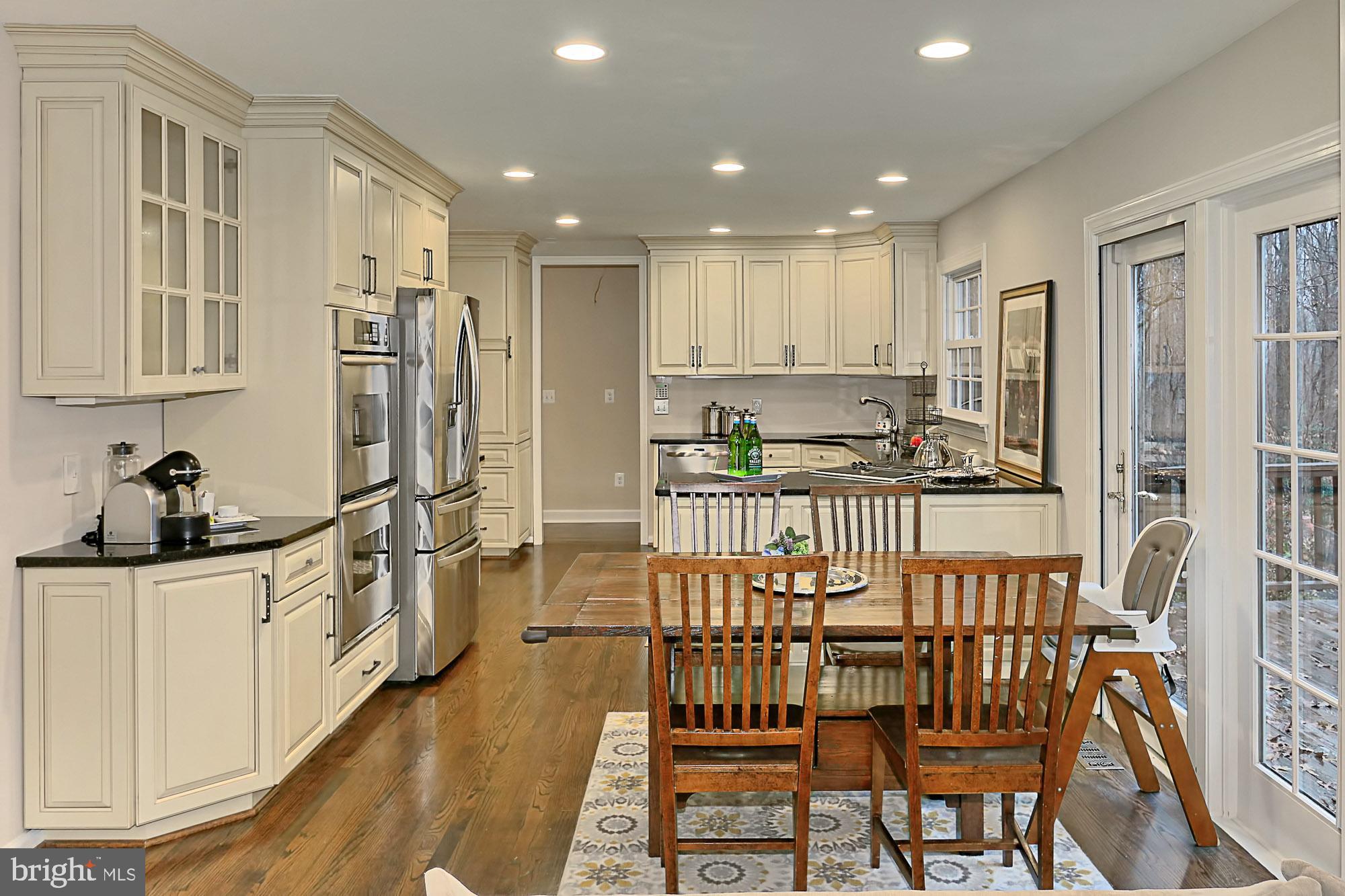 7429 Kincheloe Road Clifton, VA 20124 - Photo 18 of 56 Breakfast Room/Gourmet Kitchen
