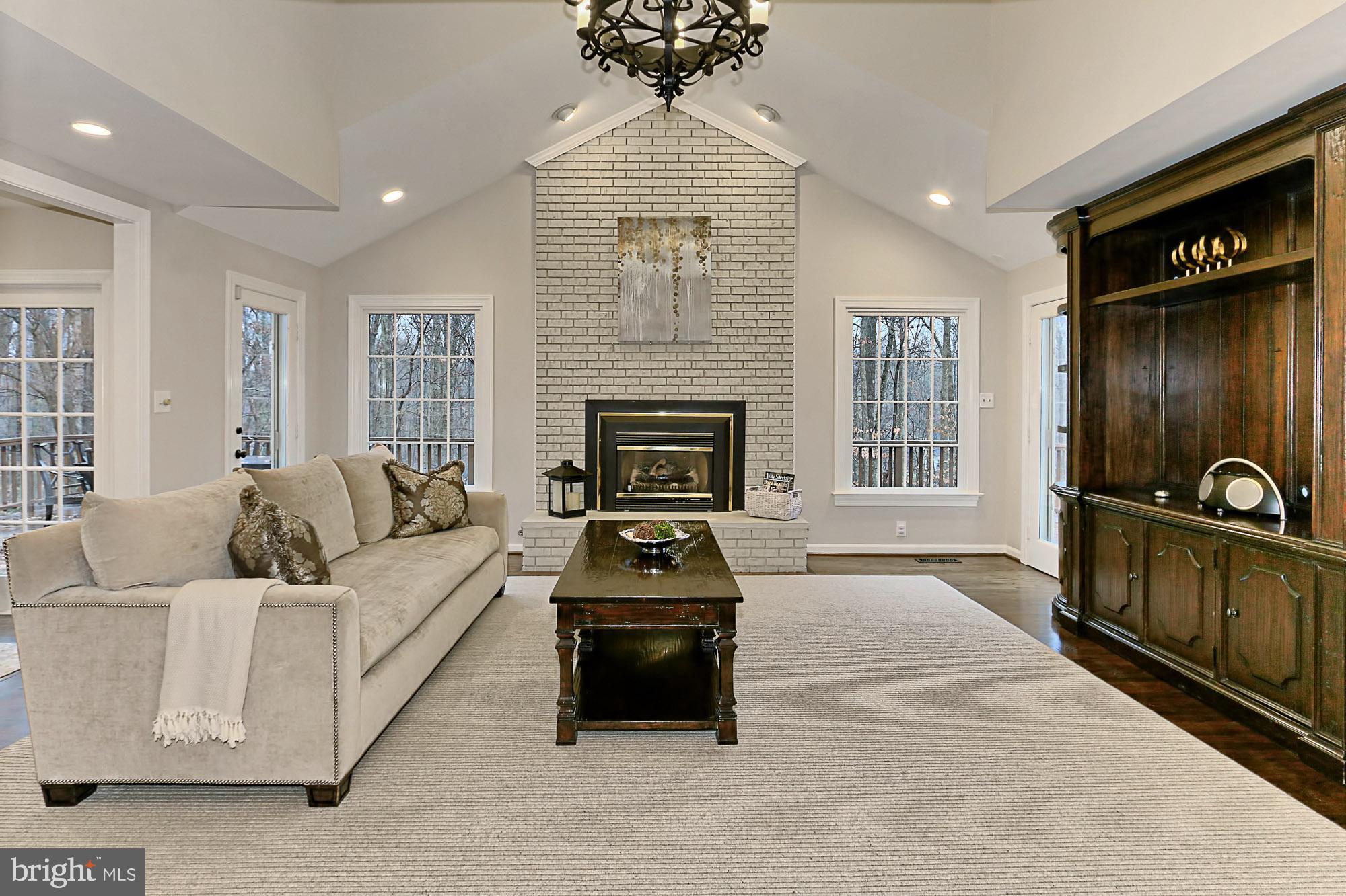 7429 Kincheloe Road Clifton, VA 20124 - Photo 20 of 56 Family Room