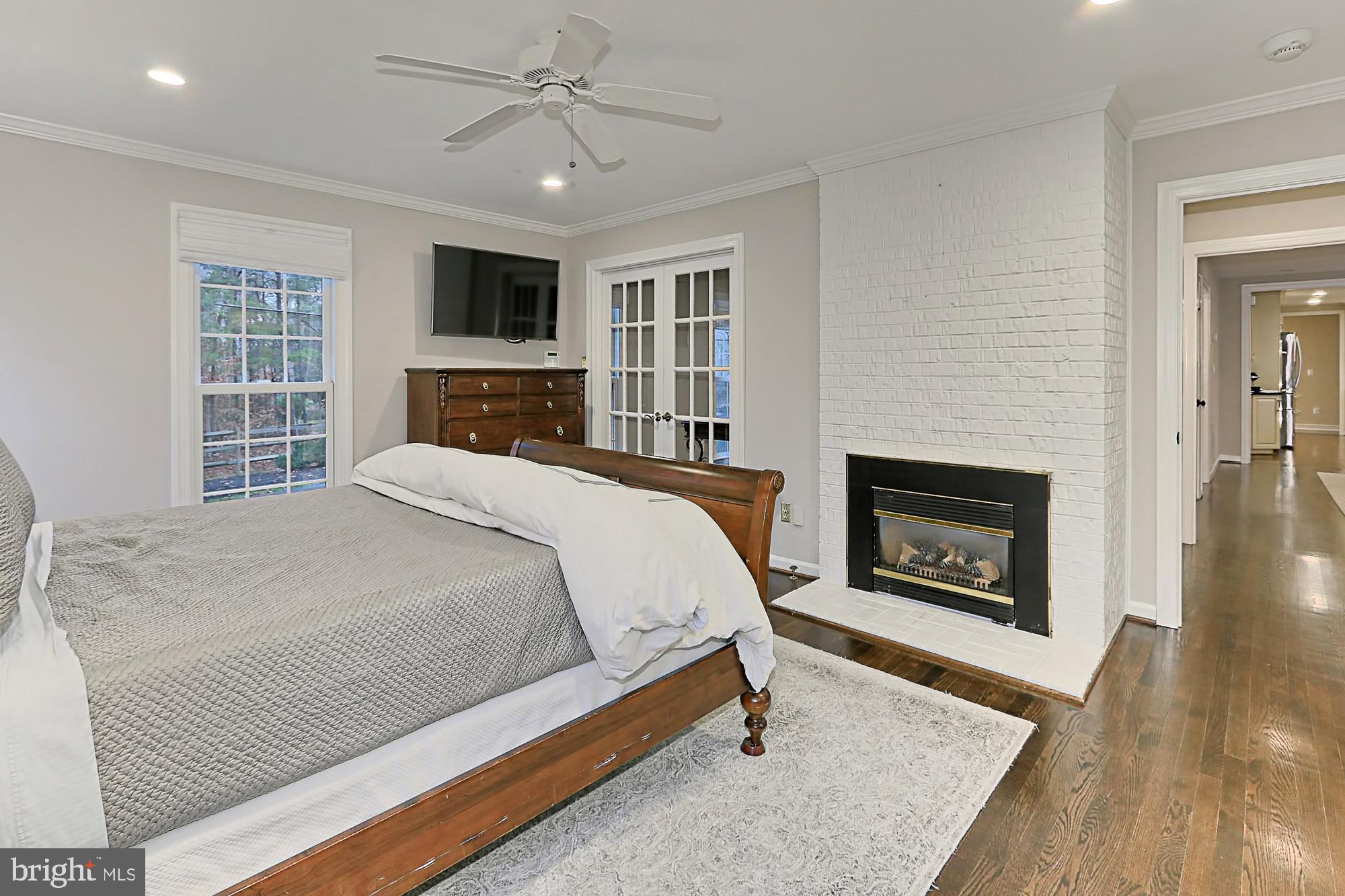 7429 Kincheloe Road Clifton, VA 20124 - Photo 26 of 56 Master Bedroom