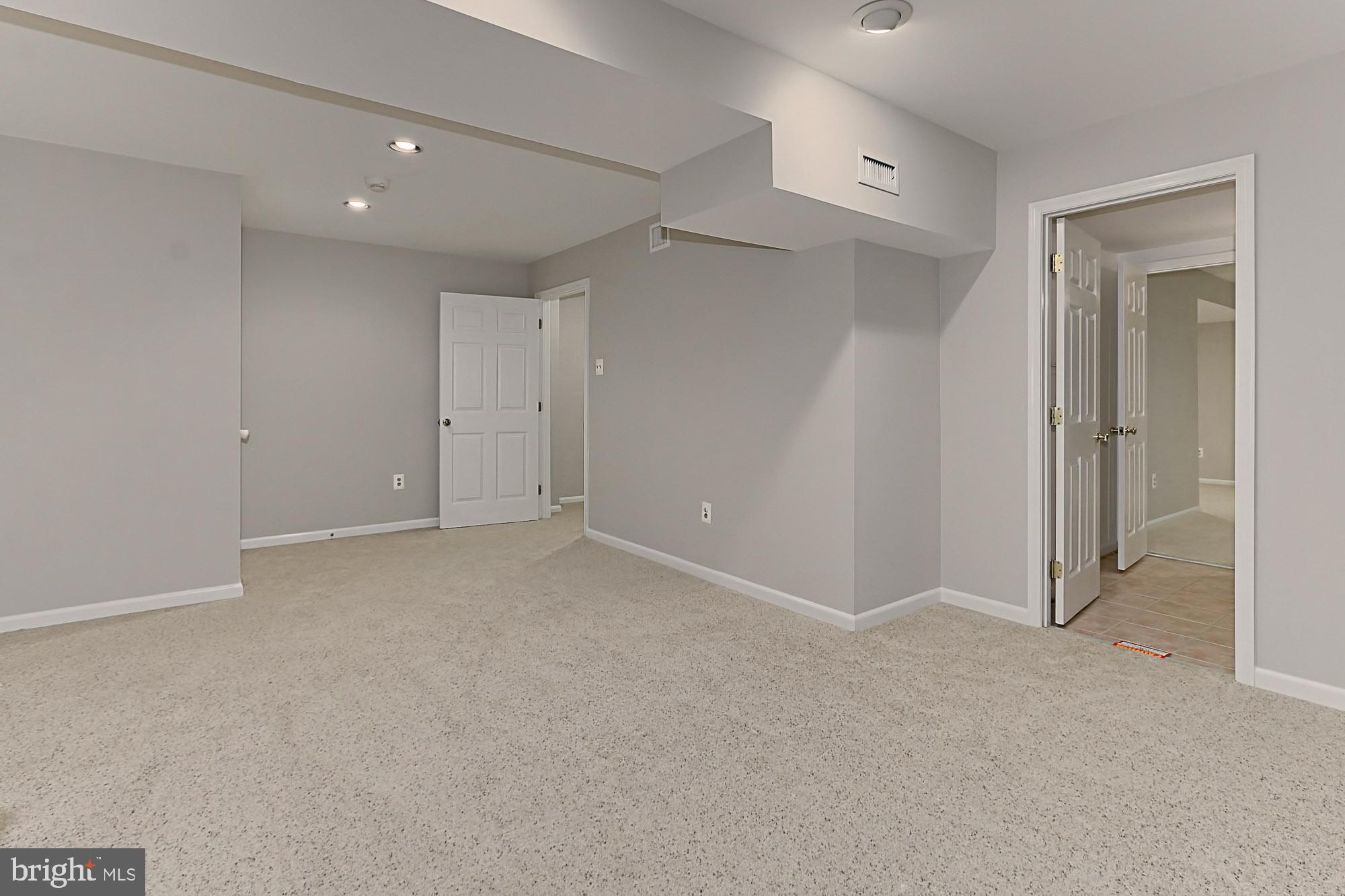 7429 Kincheloe Road Clifton, VA 20124 - Photo 47 of 56 Den