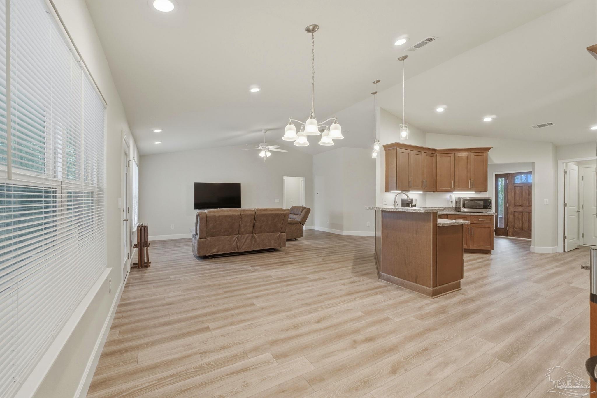 1828 Lewis Road Milton, FL 32570 - Photo 13 of 50 Gallery Image 13
