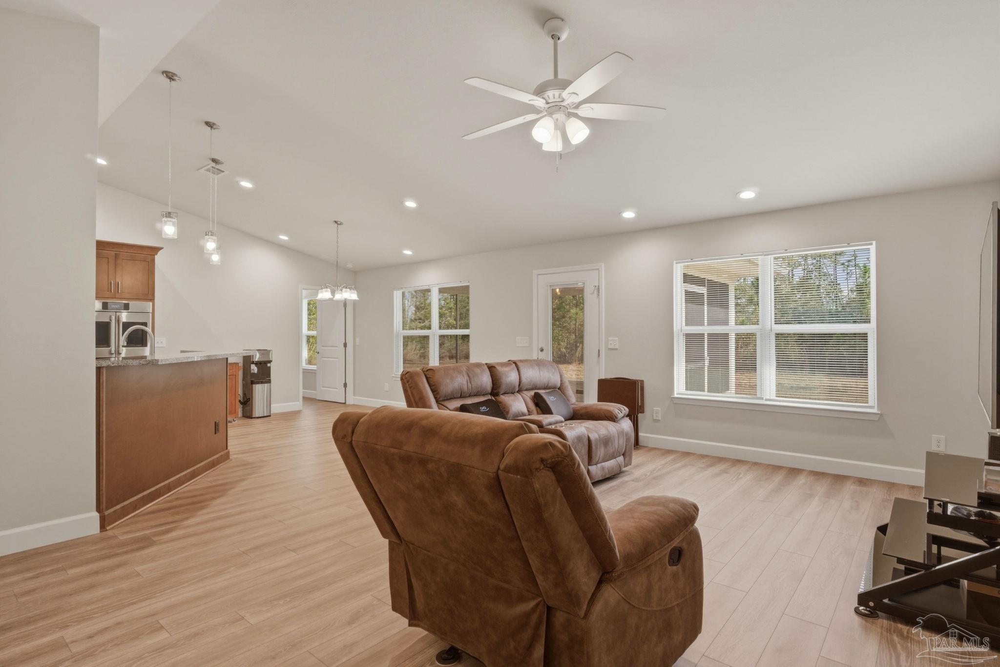 1828 Lewis Road Milton, FL 32570 - Photo 15 of 50 Gallery Image 15