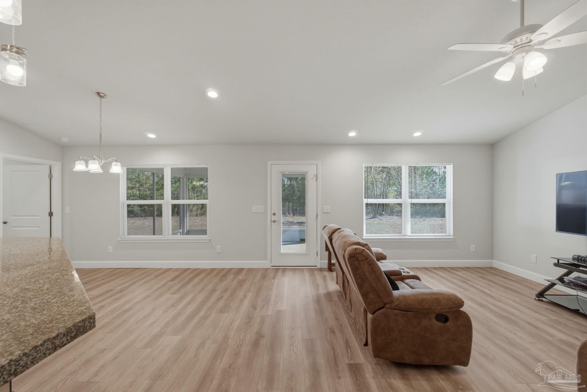 1828 Lewis Road Milton, FL 32570 - Photo 6 of 50 Gallery Image 6