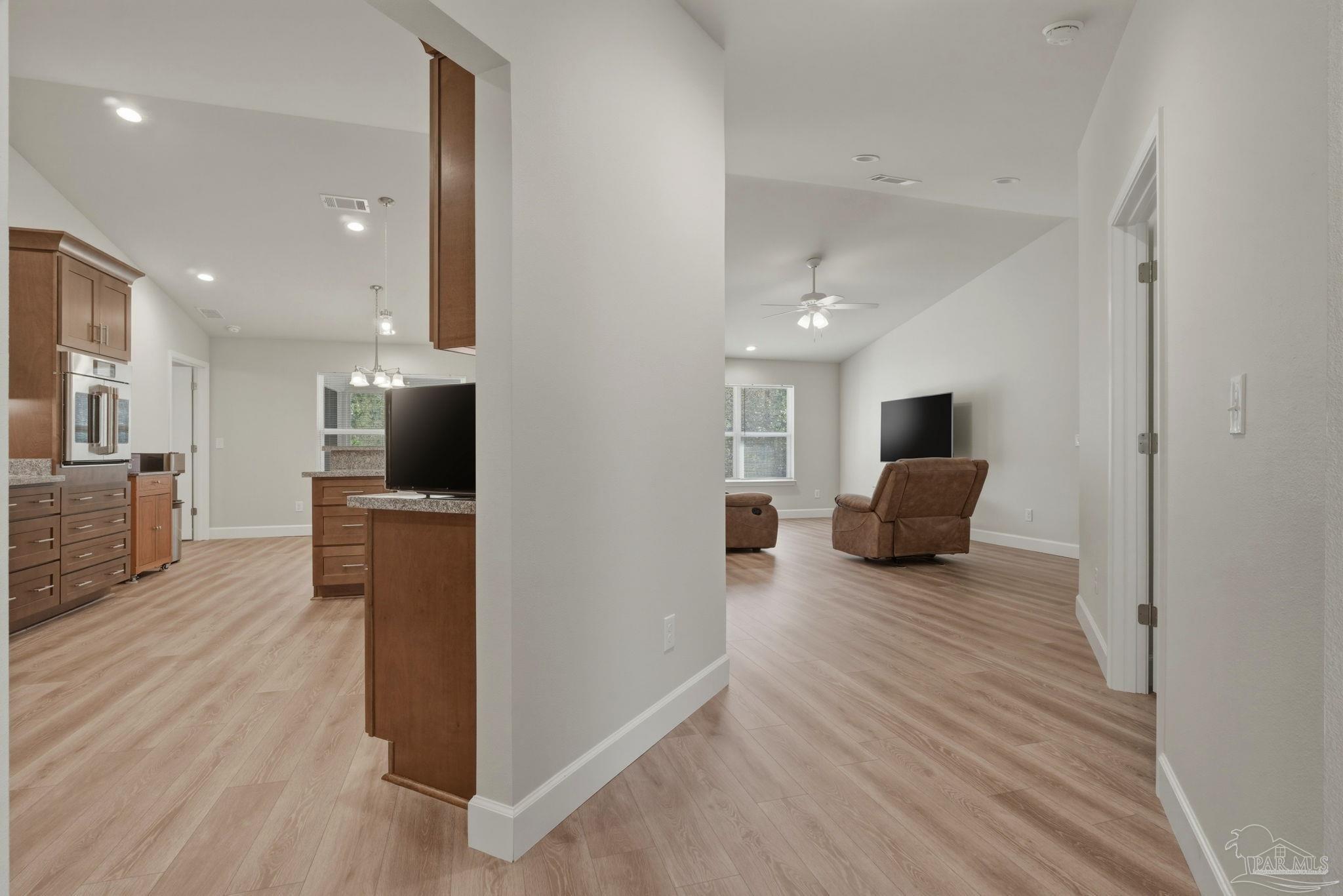 1828 Lewis Road Milton, FL 32570 - Photo 7 of 50 Gallery Image 7