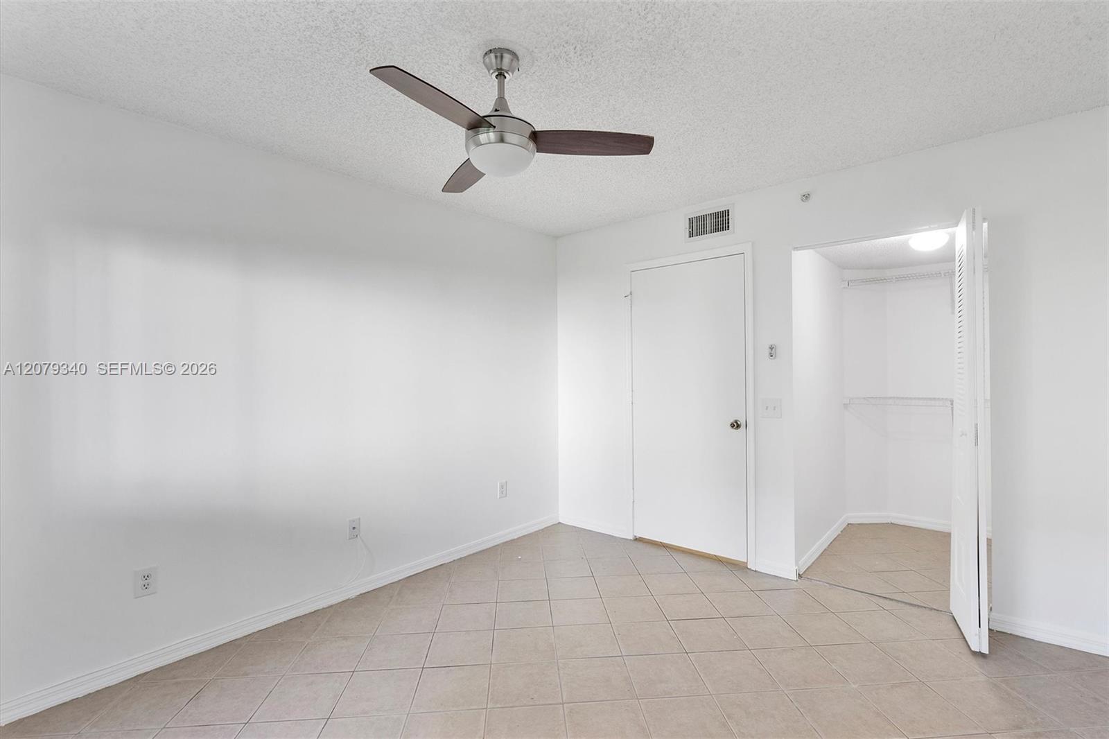 450 South Park Road, Unit 5105 Hollywood, FL 33021 - Photo 12 of 15 Gallery Image 12