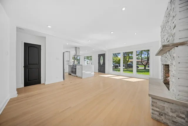 $544,998 | 6226 North La Crosse Avenue, Chicago, IL 60646