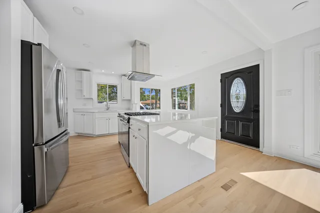 $544,998 | 6226 North La Crosse Avenue, Chicago, IL 60646