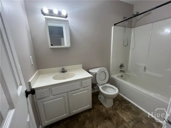 $1,500 | 565 Rustwood Drive, Athens, GA 30606