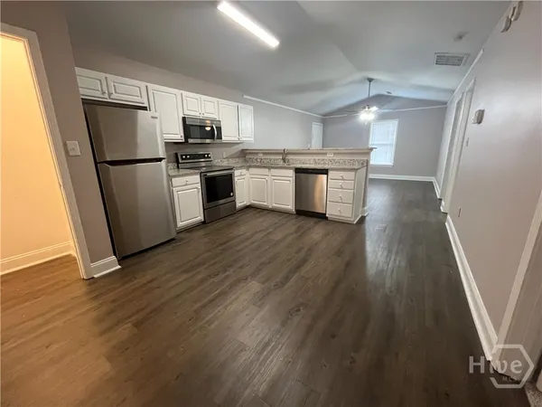 $1,500 | 565 Rustwood Drive, Athens, GA 30606