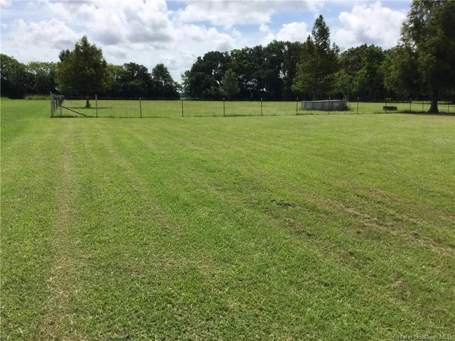$89,500 | 191 Belgium Road, Crowley, LA 70526