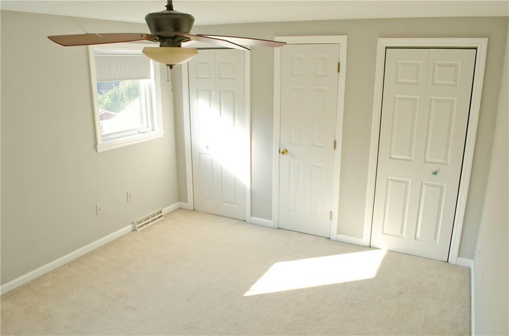 2032 Spring Valley Road Pittsburgh, PA 15243 - Photo 14 of 21