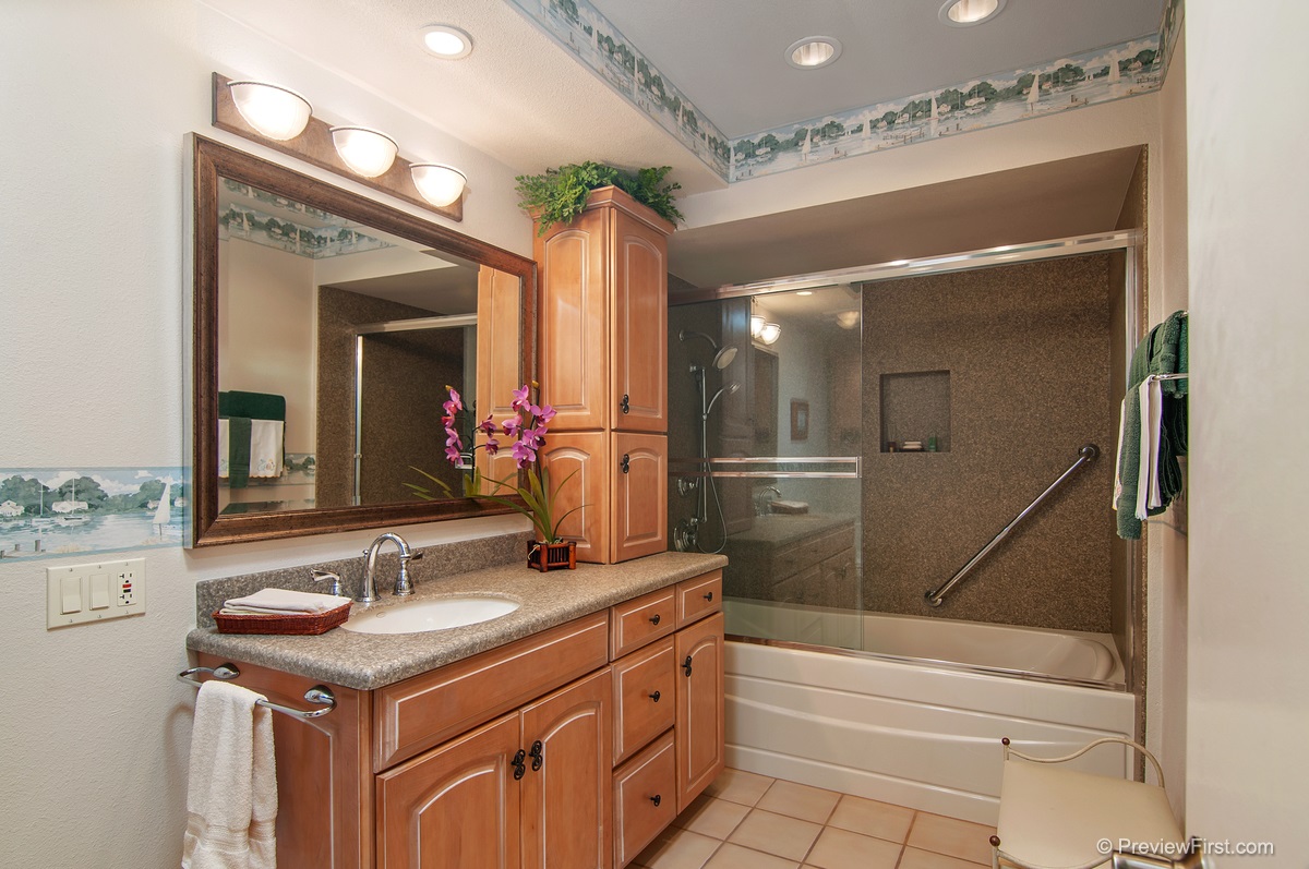 20 GingerTree Lane Coronado, CA 92118 - Photo 12 of 25