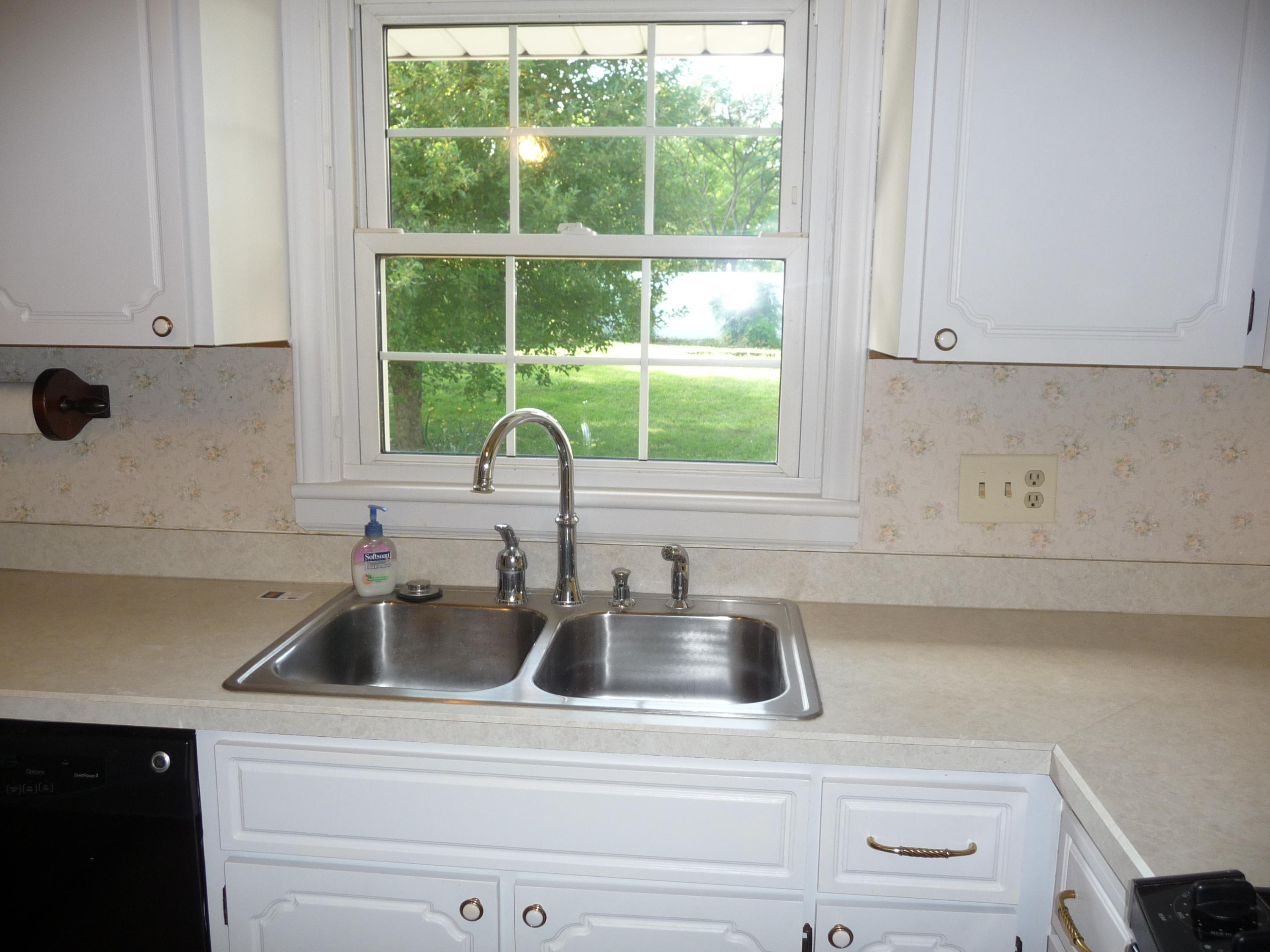 3123 Northside Road Roanoke, VA 24019 - Photo 16 of 77 P1140405