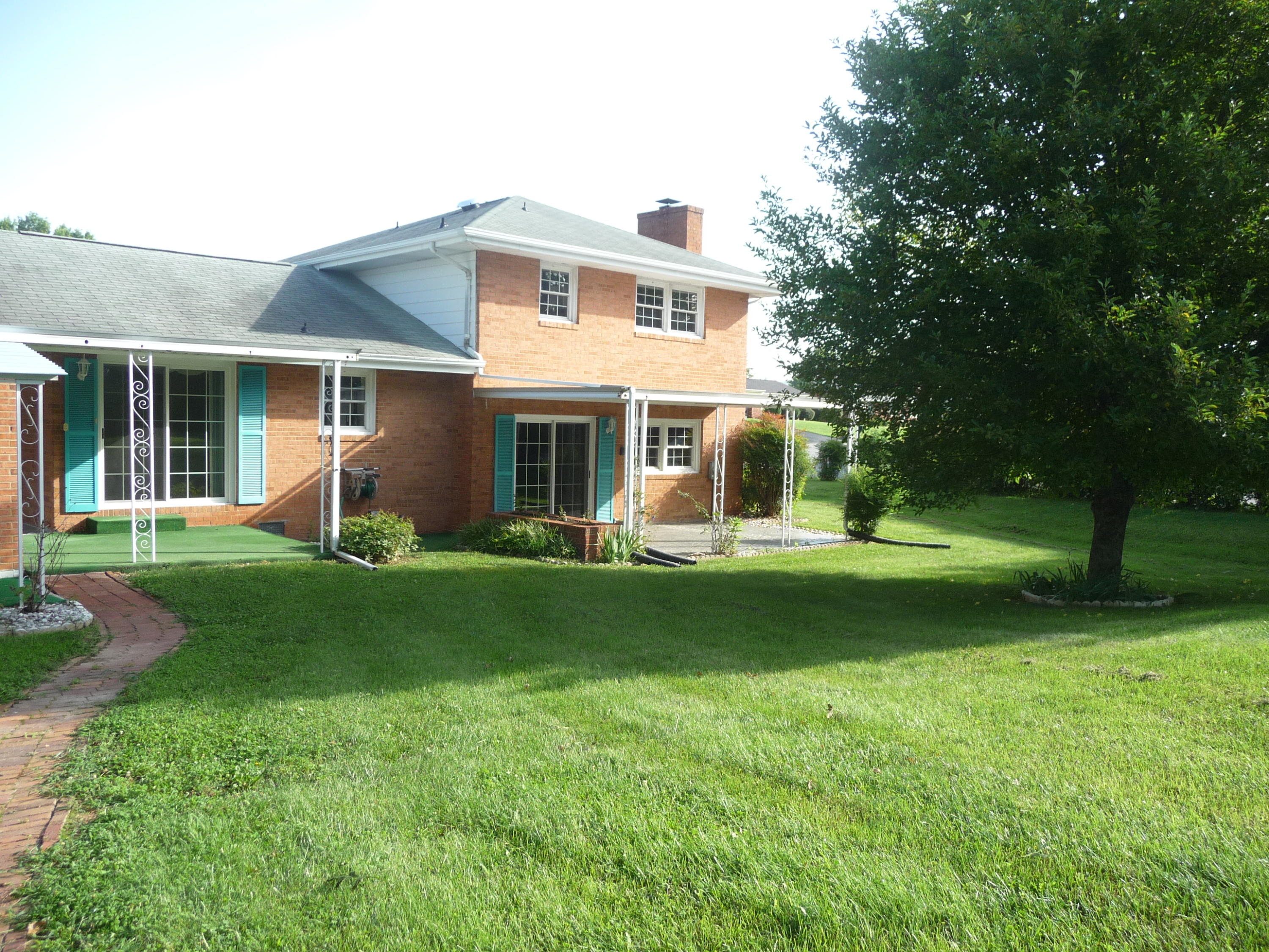 3123 Northside Road Roanoke, VA 24019 - Photo 51 of 77 P1140444