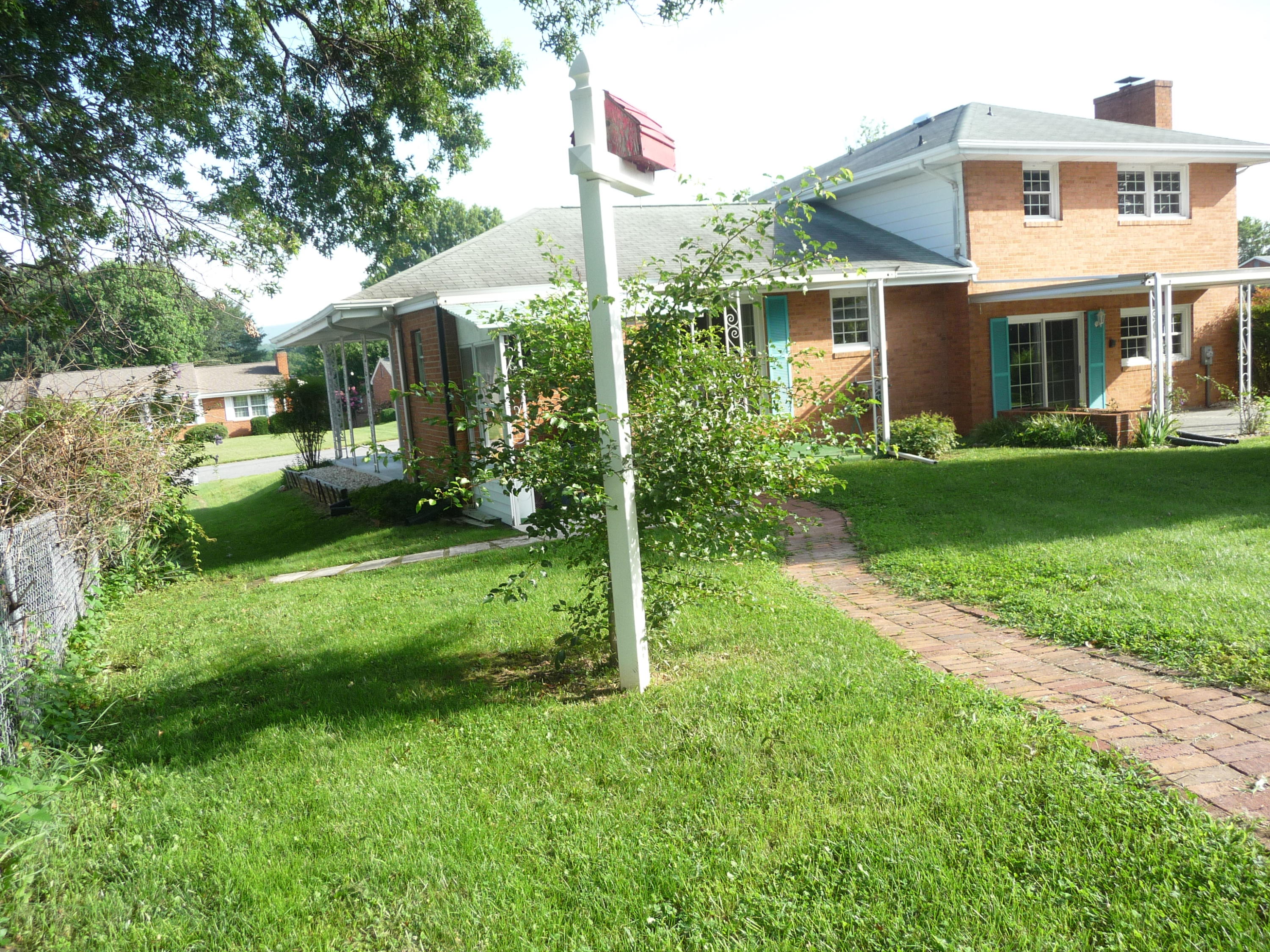 3123 Northside Road Roanoke, VA 24019 - Photo 55 of 77 P1140448