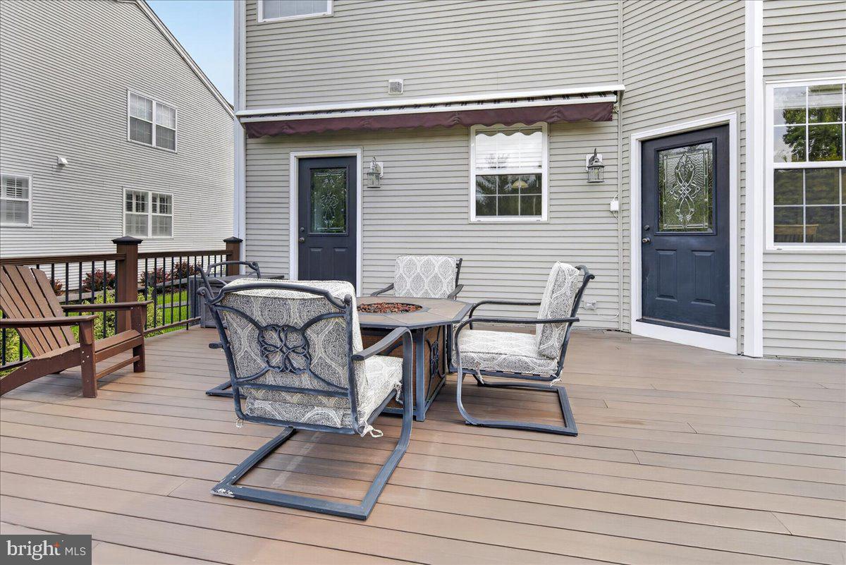 407 Denow Road Pennington, NJ 08534 - Photo 37 of 45
