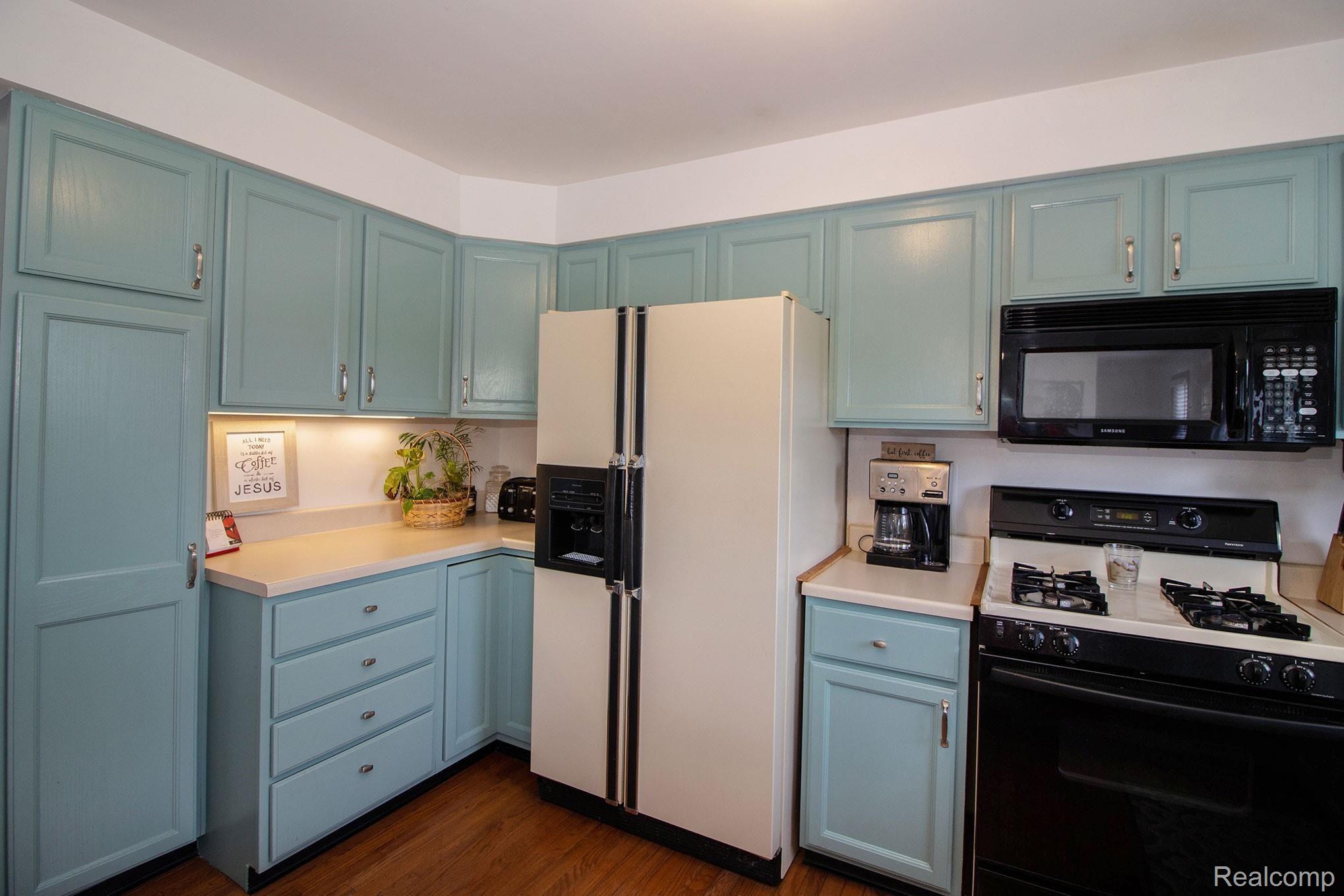 11917 Austin Road Brooklyn, MI 49230 - Photo 12 of 44 IMG_1578.jpg