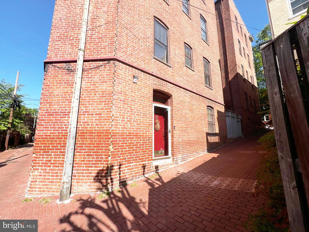 3014 Dent Place Northwest, Unit 4E Washington, DC 20007 - Photo 11 of 14 Private entrance to the unit, from the alley