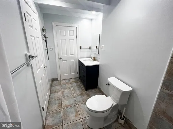 $3,200 | 3014 Dent Place Northwest, Unit 4E, Washington, DC 20007