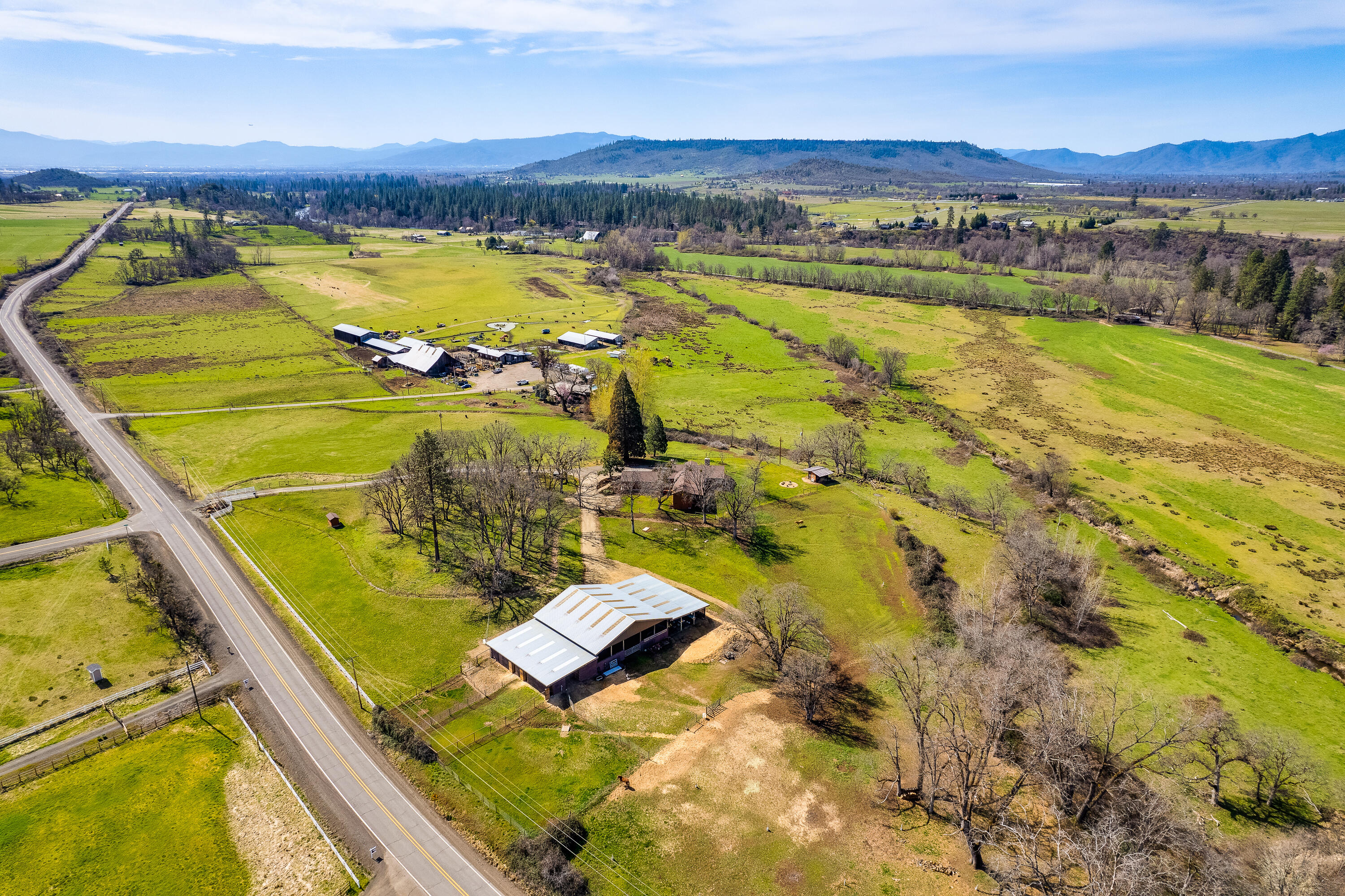 13615 Agate Road Eagle Point, OR 97524 - Photo 52 of 54 5