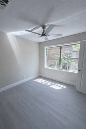 $1,800 | 8115 Redfern Drive, Houston, TX 77033