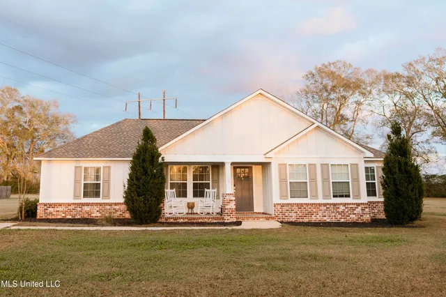$245,000 | 1290 Rocky Creek Road, Lucedale, MS 39452
