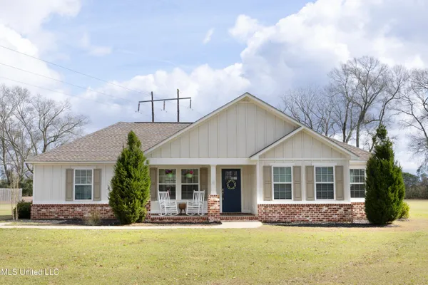 $240,000 | 1290 Rocky Creek Road, Lucedale, MS 39452