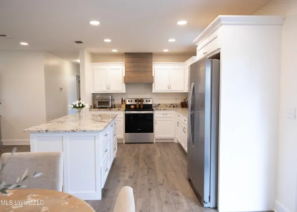 $240,000 | 1290 Rocky Creek Road, Lucedale, MS 39452