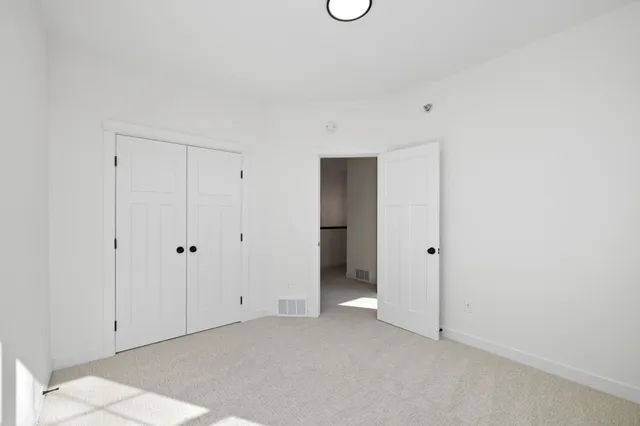 $389,900 | 5885 41st Street South, Fargo, ND 58104