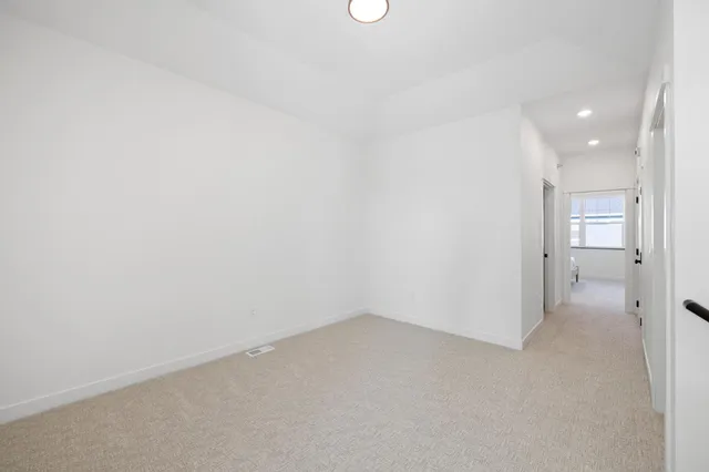 $389,900 | 5885 41st Street South, Fargo, ND 58104