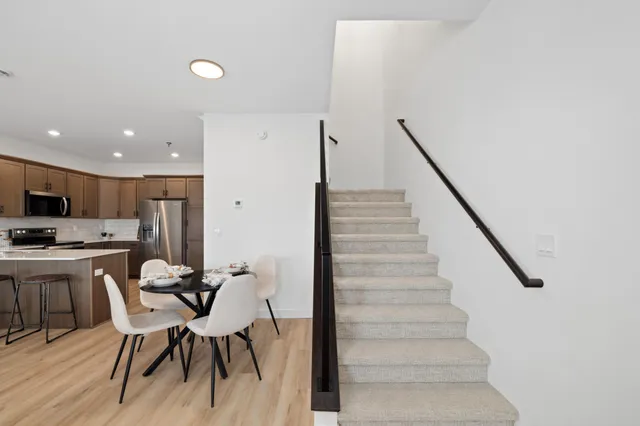 $389,900 | 5885 41st Street South, Fargo, ND 58104