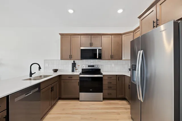 $389,900 | 5885 41st Street South, Fargo, ND 58104