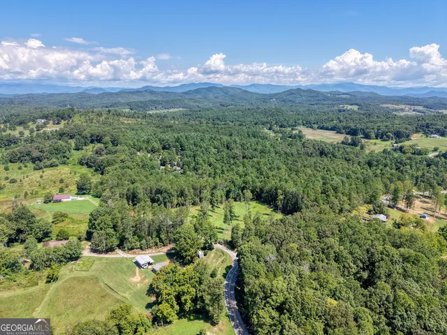 $462,000 | 9656 Phillips Road, Young Harris, GA 30582