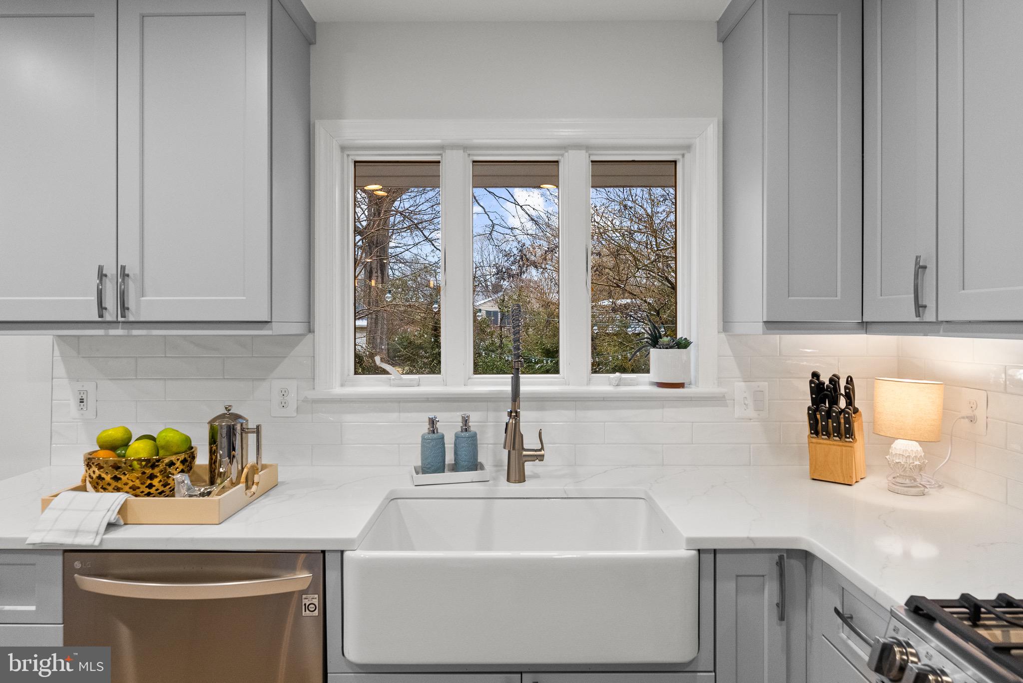 7911 Bainbridge Road Alexandria, VA 22308 - Photo 15 of 50 Farmhouse sink