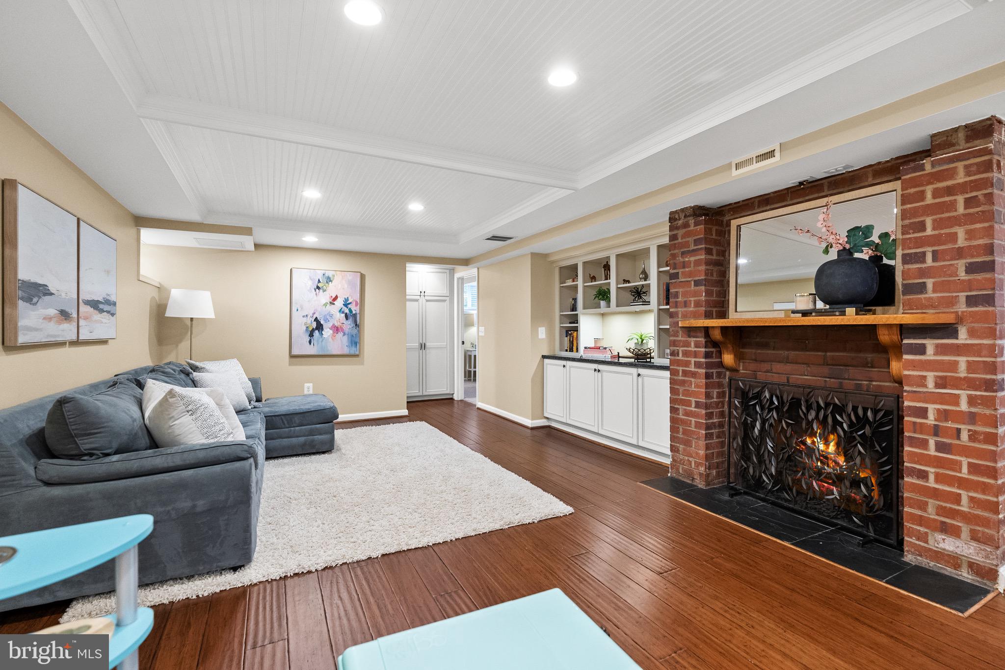 7911 Bainbridge Road Alexandria, VA 22308 - Photo 28 of 50 Bright, spacious, and highly versatile