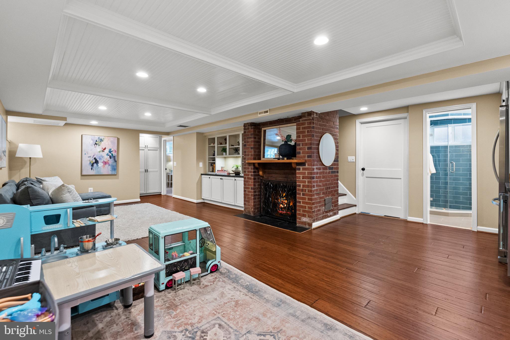 7911 Bainbridge Road Alexandria, VA 22308 - Photo 30 of 50 Highly versatile family room-gas fireplace