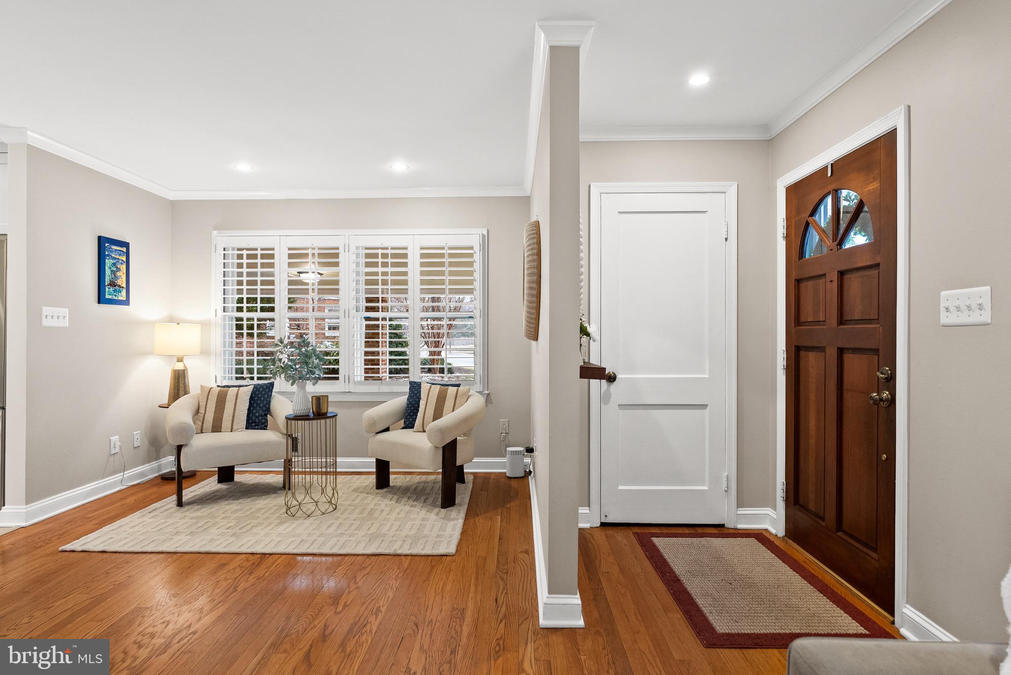 7911 Bainbridge Road Alexandria, VA 22308 - Photo 4 of 50 Custom plantation shutters-flexible spaces abound