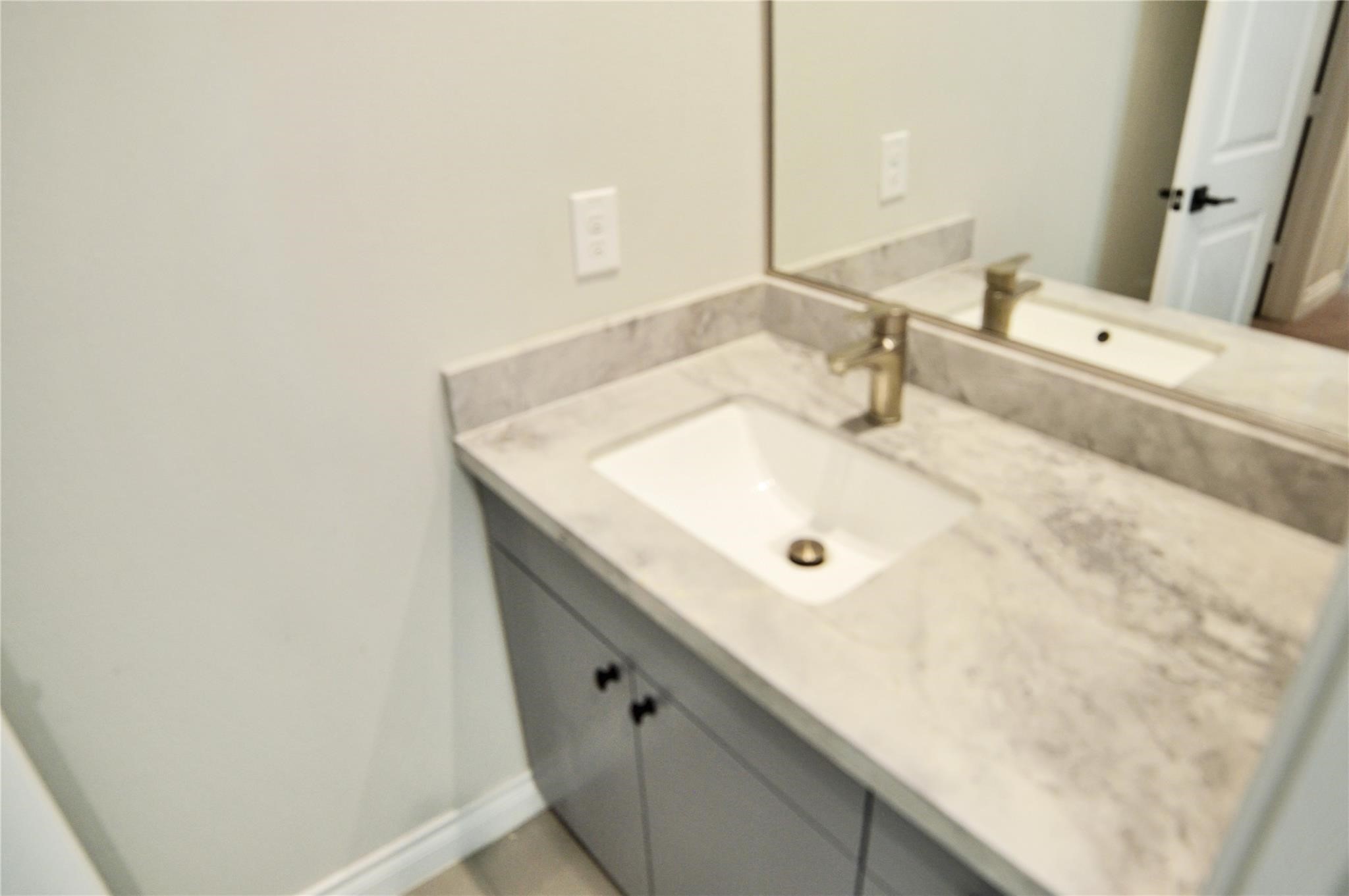 8918 Spring Knoll Forest Drive Houston, TX 77080 - Photo 19 of 30