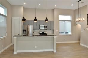 8918 Spring Knoll Forest Drive Houston, TX 77080 - Photo 6 of 30