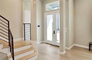8918 Spring Knoll Forest Drive Houston, TX 77080 - Photo 8 of 30