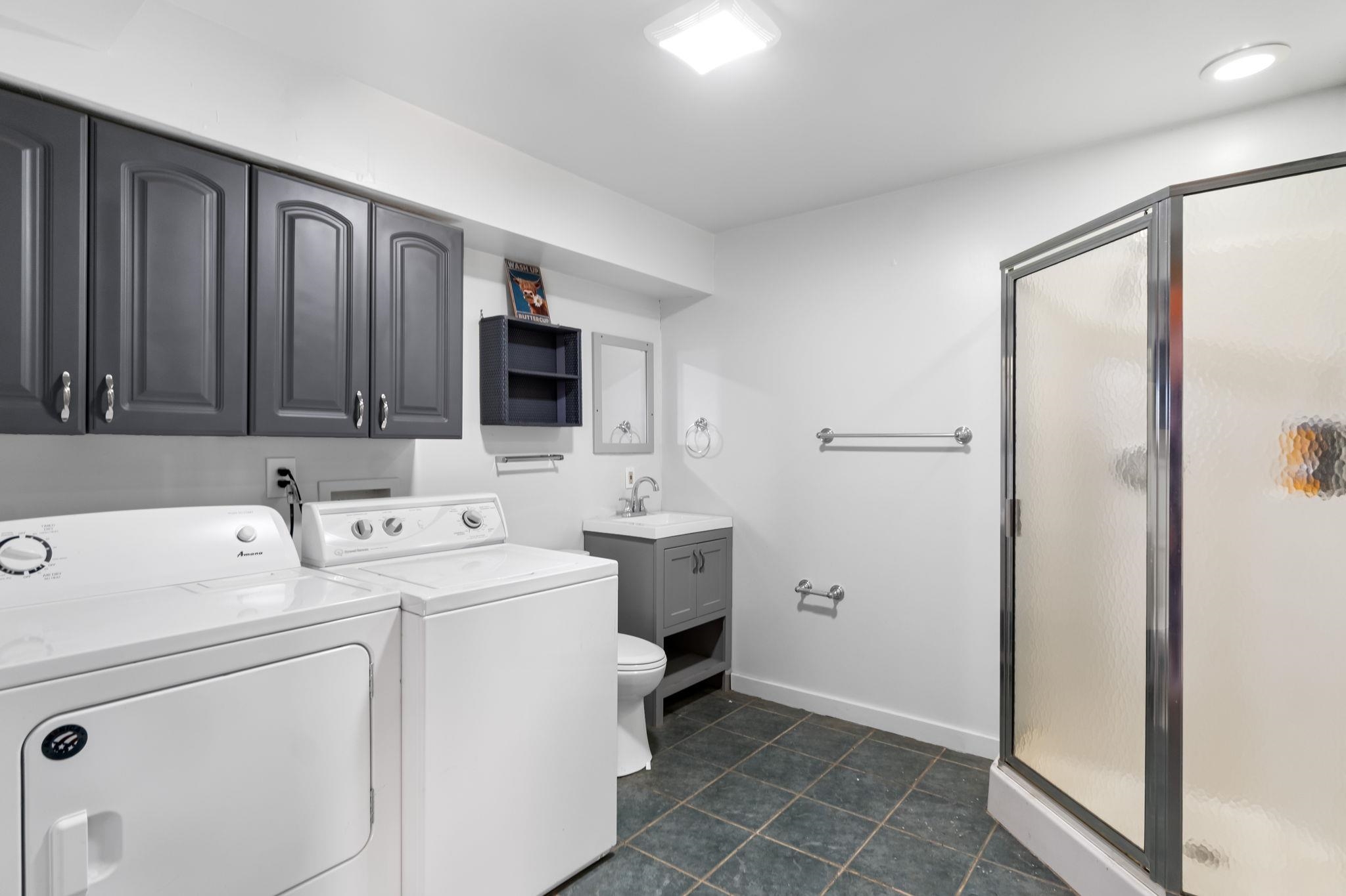 130 South Peninsula Road East Jordan, MI 49727 - Photo 42 of 94