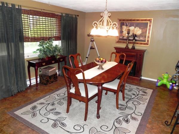 34 Conway Street Worcester, MA 01607 - Photo 6 of 27 Gallery Image 6