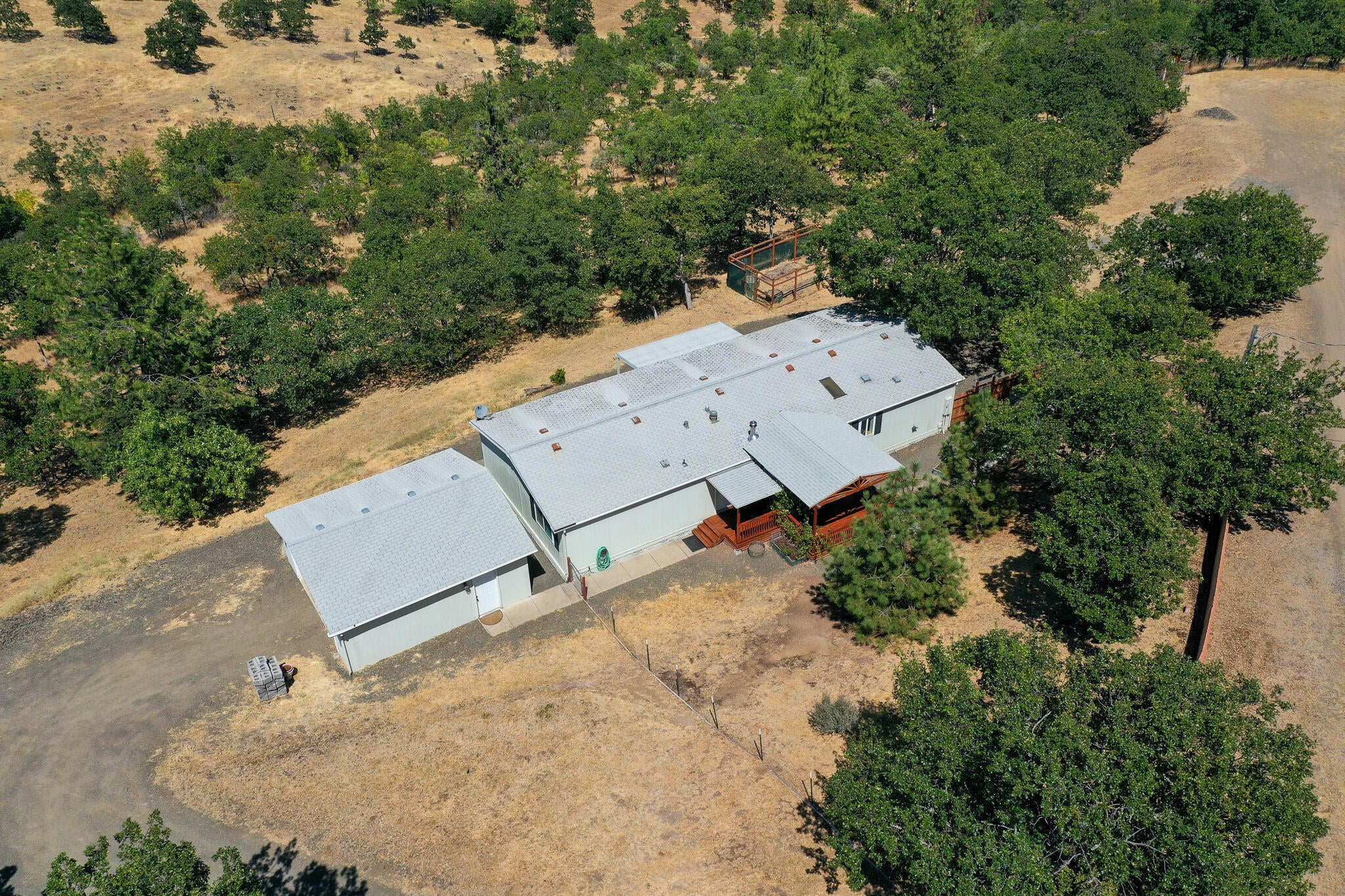 79 Regent Place Eagle Point, OR 97524 - Photo 29 of 38 DJI_0368