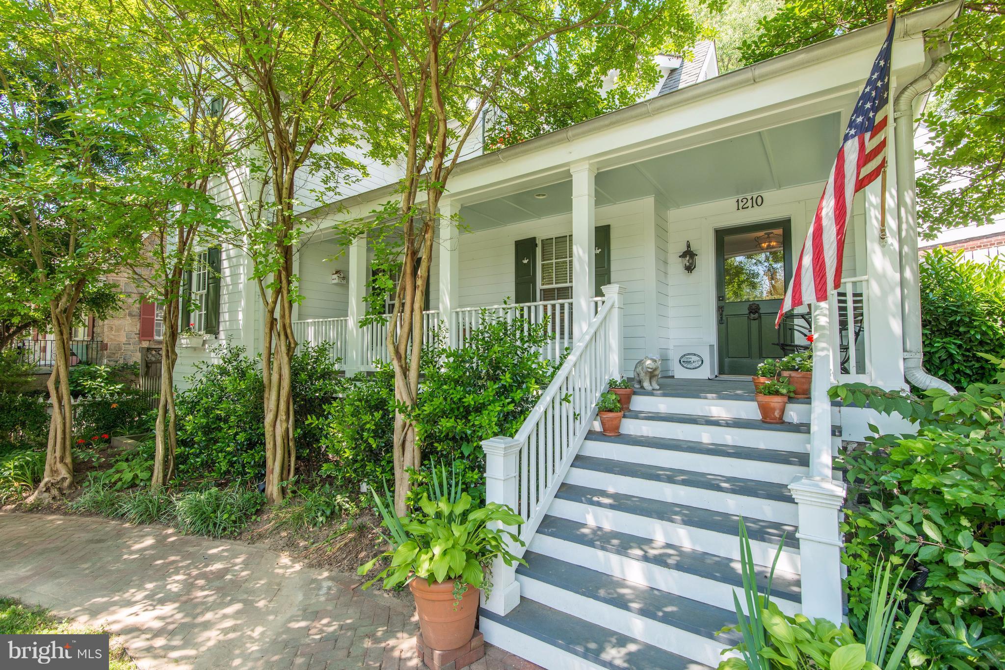 1210 Russell Road Alexandria, VA 22301 - Photo 1 of 30 Braddock Heights