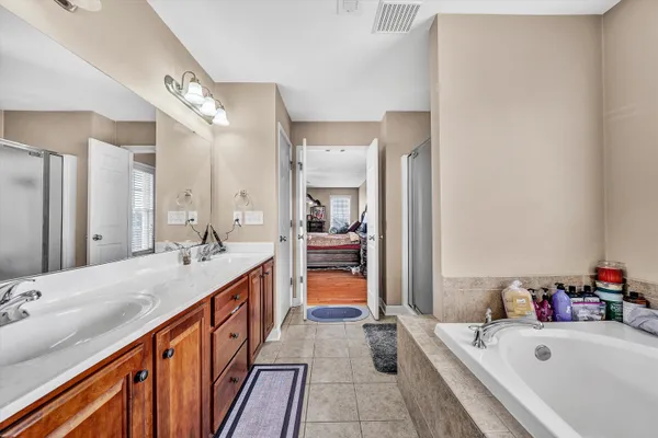 $694,500 | 2158 River Oaks Drive, Salem, VA 24153