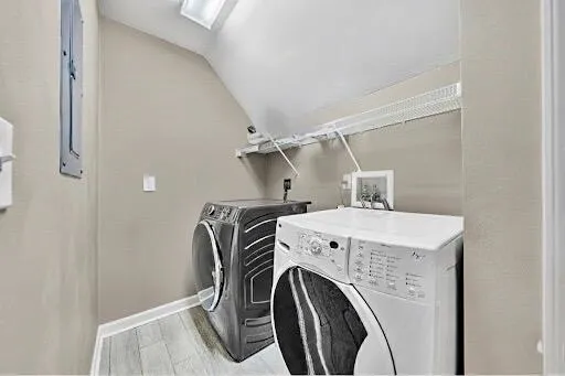 $694,500 | 2158 River Oaks Drive, Salem, VA 24153